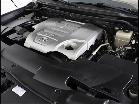 Used 2018 Lexus LX 570 4WD image 11
