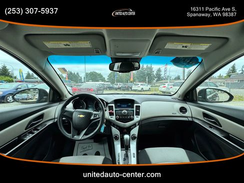Used 2011 Chevrolet Cruze LS w/ Connectivity Package image 12