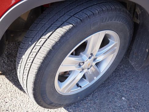Used 2016 Chevrolet Trax LT w/ LT Sun and Sound Package FWD image 13