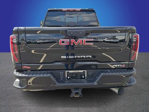 Used 2024 GMC Sierra 2500 AT4 w/ AT4 Premium Plus Package image 5