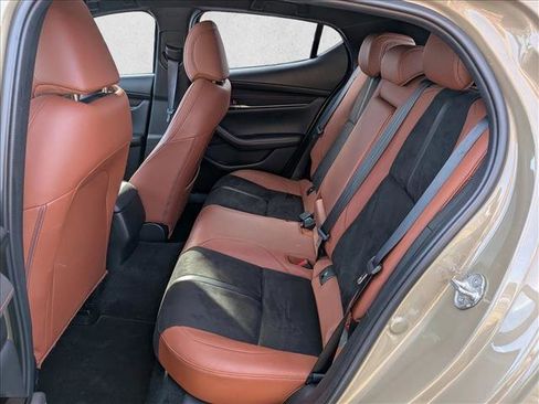 Used 2024 MAZDA MAZDA3 s image 19