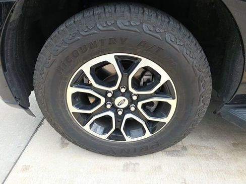 Used 2024 Ford Expedition XLT image 10