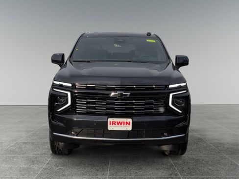New 2026 Chevrolet Suburban High Country image 8