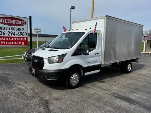 Used 2020 Ford Transit 350 image 2