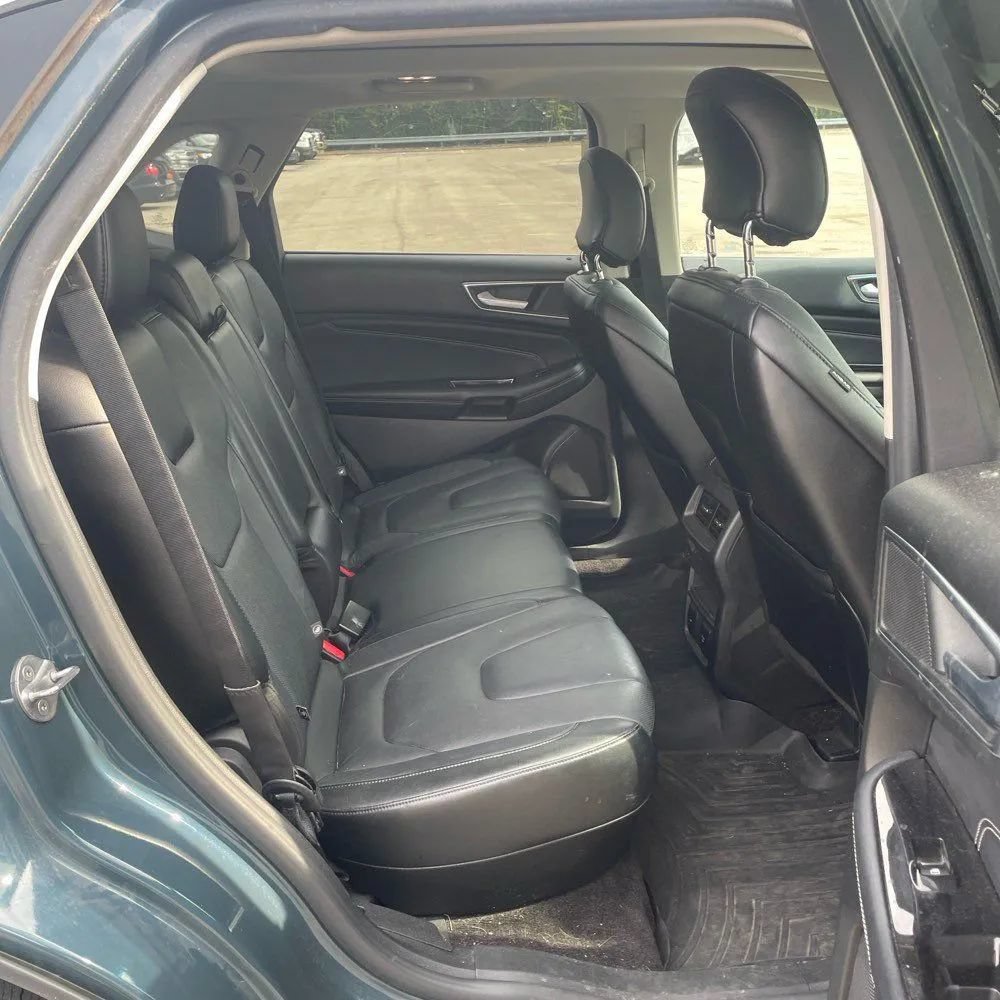 Used 2016 Ford Edge Titanium w/ Equipment Group 302A AWD/4WD image 25
