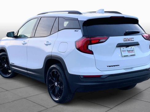 Used 2020 GMC Terrain SLT w/ Elevation Edition image 12