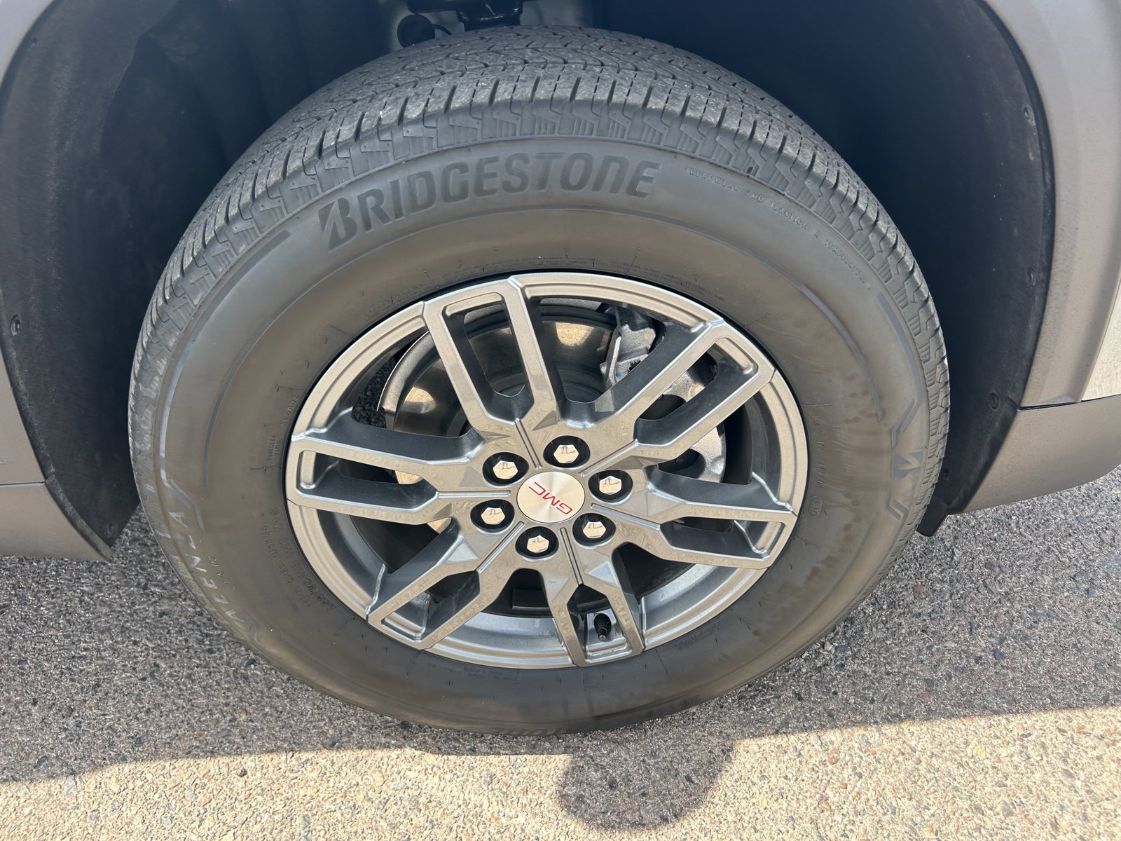 Certified 2026 GMC Acadia Elevation FWD image 9