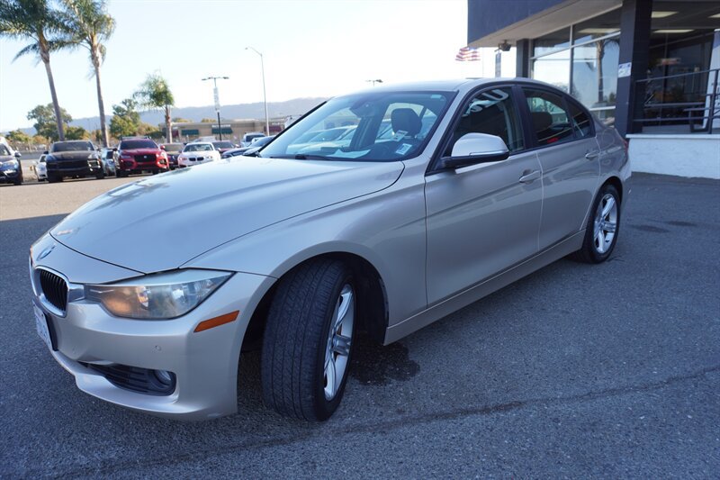 Used 2014 BMW 328i Sedan RWD image 4