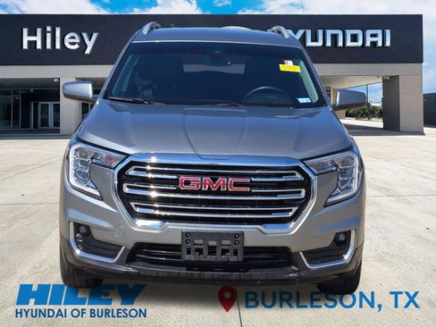 Used 2023 GMC Terrain SLT image 6