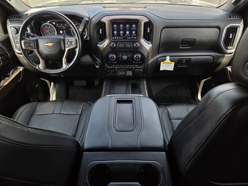 Used 2022 Chevrolet Silverado 3500 High Country AWD/4WD image 20
