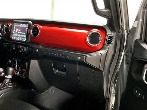 Used 2021 Jeep Wrangler Unlimited Rubicon AWD/4WD image 19