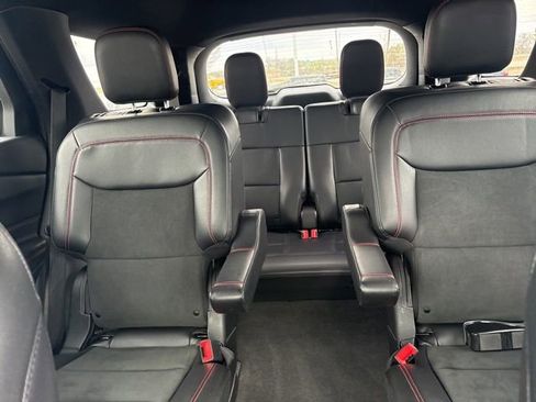 Used 2022 Ford Explorer ST-Line w/ Class IV Trailer Tow Package image 19