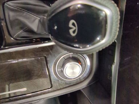 Used 2024 INFINITI QX80 Luxe w/ Cargo Package image 17