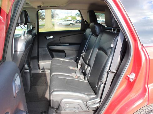 Used 2016 Dodge Journey Crossroad AWD/4WD image 32