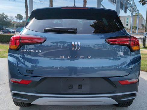 Used 2025 Buick Encore GX Preferred w/ Comfort Package image 9