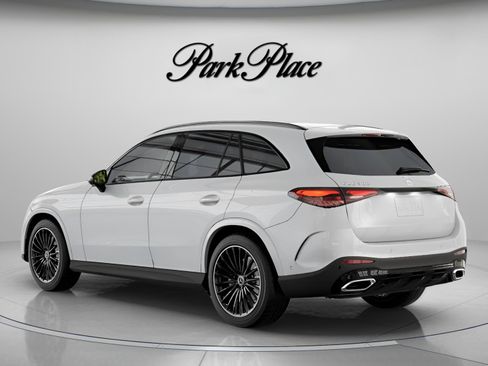 Used 2026 Mercedes-Benz GLC 300 image 13