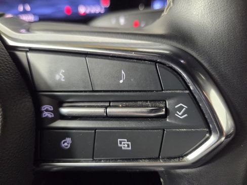 Used 2024 Chevrolet Traverse LT AWD/4WD image 17
