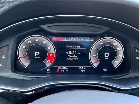Used 2023 Audi SQ7 Premium Plus AWD/4WD image 13