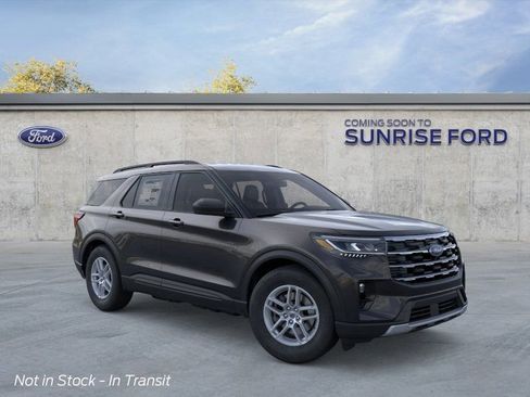 New 2026 Ford Explorer Active RWD image 7
