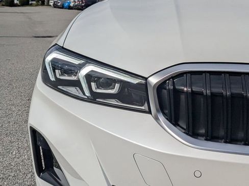 New 2026 BMW 330i Sedan w/ Convenience Package image 10