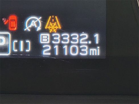 Certified 2024 Subaru Crosstrek 2.5i Limited w/ Crosstrek Mirror Package image 34