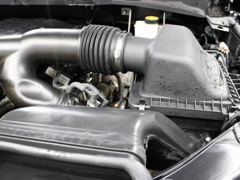 Used 2022 Ford F150 XLT image 24