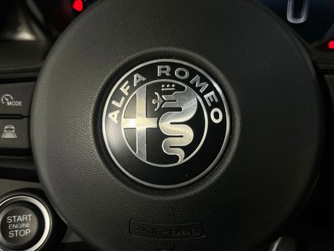 Used 2024 Alfa Romeo Tonale Sprint image 20
