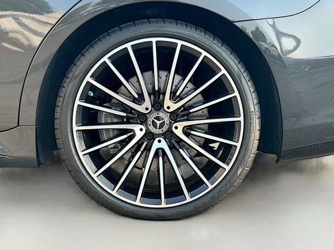 Used 2021 Mercedes-Benz S 580 4MATIC Sedan image 32