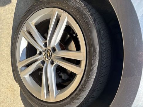 Used 2015 Volkswagen Passat TDI SEL Premium FWD image 13