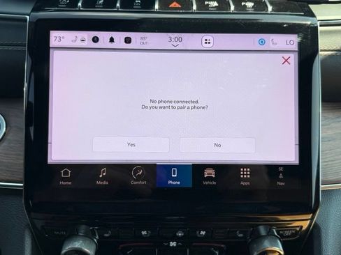 Used 2024 Jeep Grand Cherokee L Summit w/ Luxury Tech Group V AWD/4WD image 32