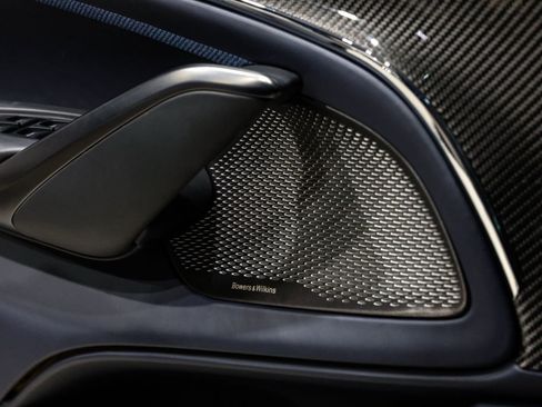 Used 2025 Aston Martin DBX 707 image 35