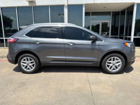 Used 2024 Ford Edge SEL w/ Convenience Package AWD/4WD image 5