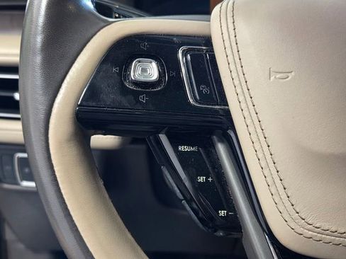 Used 2021 Lincoln Aviator Reserve w/ Equipment Group 202A image 27