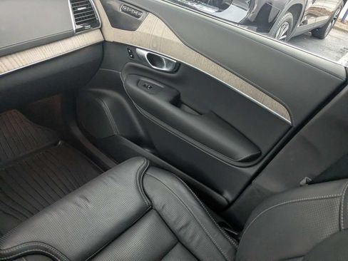 Used 2024 Volvo XC90 B6 Ultimate w/ Protection Package Premier AWD/4WD image 18