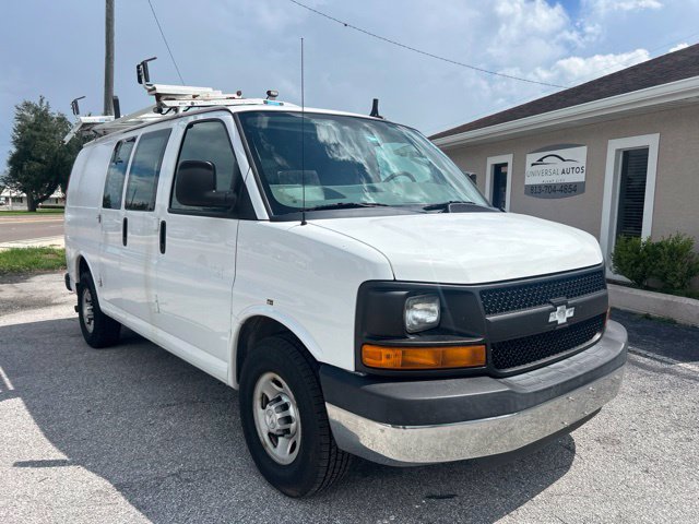 Used 2015 Chevrolet Express 2500 RWD image 3