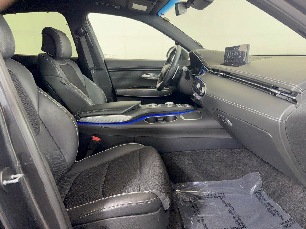 Used 2024 Genesis GV70 2.5T w/ Sport Prestige Package AWD/4WD image 30