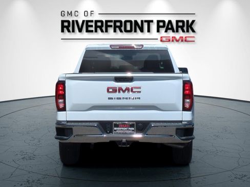New 2026 GMC Sierra 1500 Pro AWD/4WD image 4