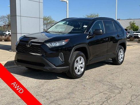 Used 2021 Toyota RAV4 LE w/ Carpet Mat Package (TMS) AWD/4WD image 7