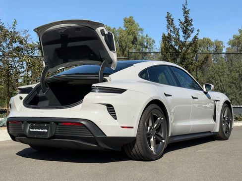 New 2025 Porsche Taycan Turbo AWD/4WD image 34