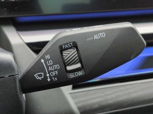 Used 2025 BMW i5 xDrive40 w/ M Sport Package image 26