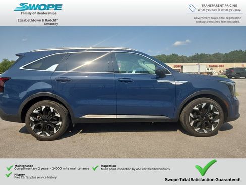 Used 2024 Kia Sorento EX FWD image 3