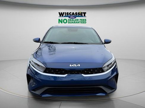 Used 2024 Kia Forte LXS w/ LXS Technology Package FWD image 8