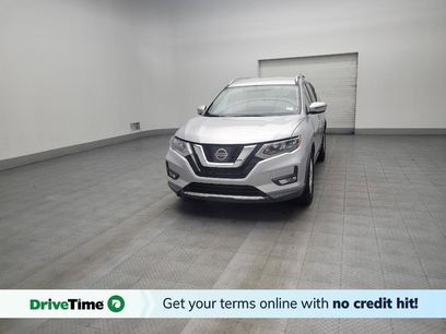 Used 2017 Nissan Rogue SV