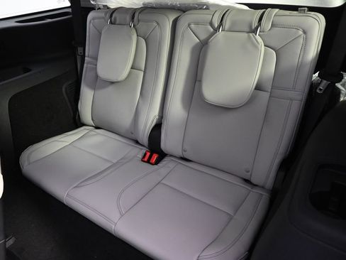 New 2026 Lincoln Aviator Reserve AWD/4WD image 22