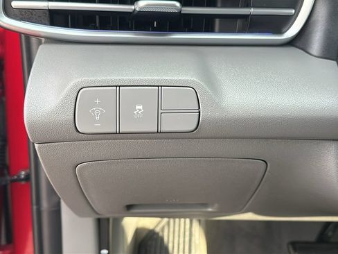 Certified 2024 Hyundai Elantra SEL FWD image 20