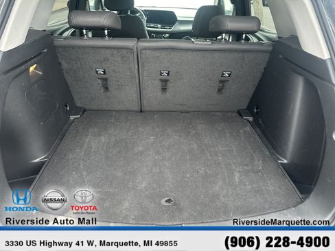Used 2025 Chevrolet TrailBlazer LT AWD/4WD image 8