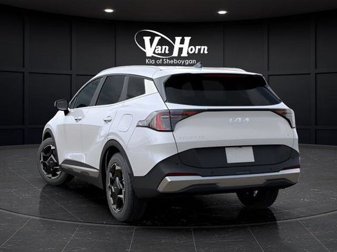 New 2026 Kia Sportage EX w/ EX Panoramic Sunroof Package image 4