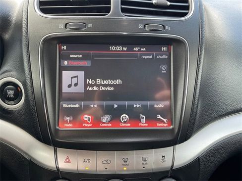 Used 2015 Dodge Journey R/T w/ Flexible Seating Group image 26