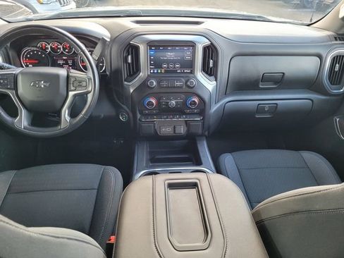Used 2022 Chevrolet Silverado 1500 LT Trail Boss w/ Safety Package AWD/4WD image 6