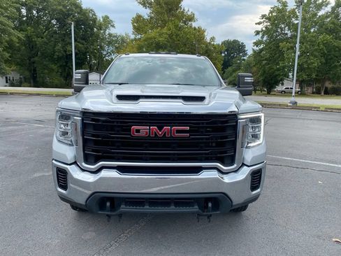 Used 2023 GMC Sierra 3500 Pro w/ Convenience Package AWD/4WD image 2